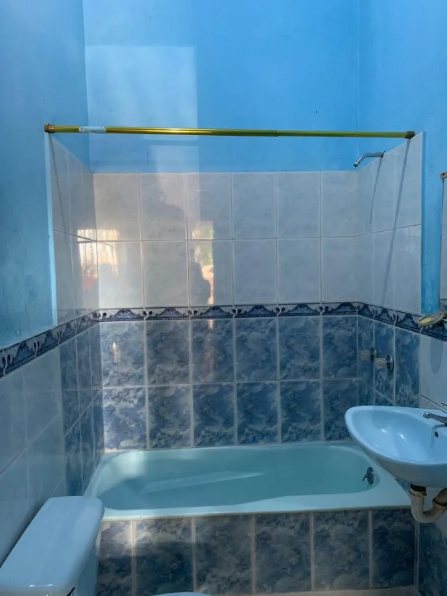 Locale Commerciale su 2 Livelli in Vendita Ottima Posizione, foto 6