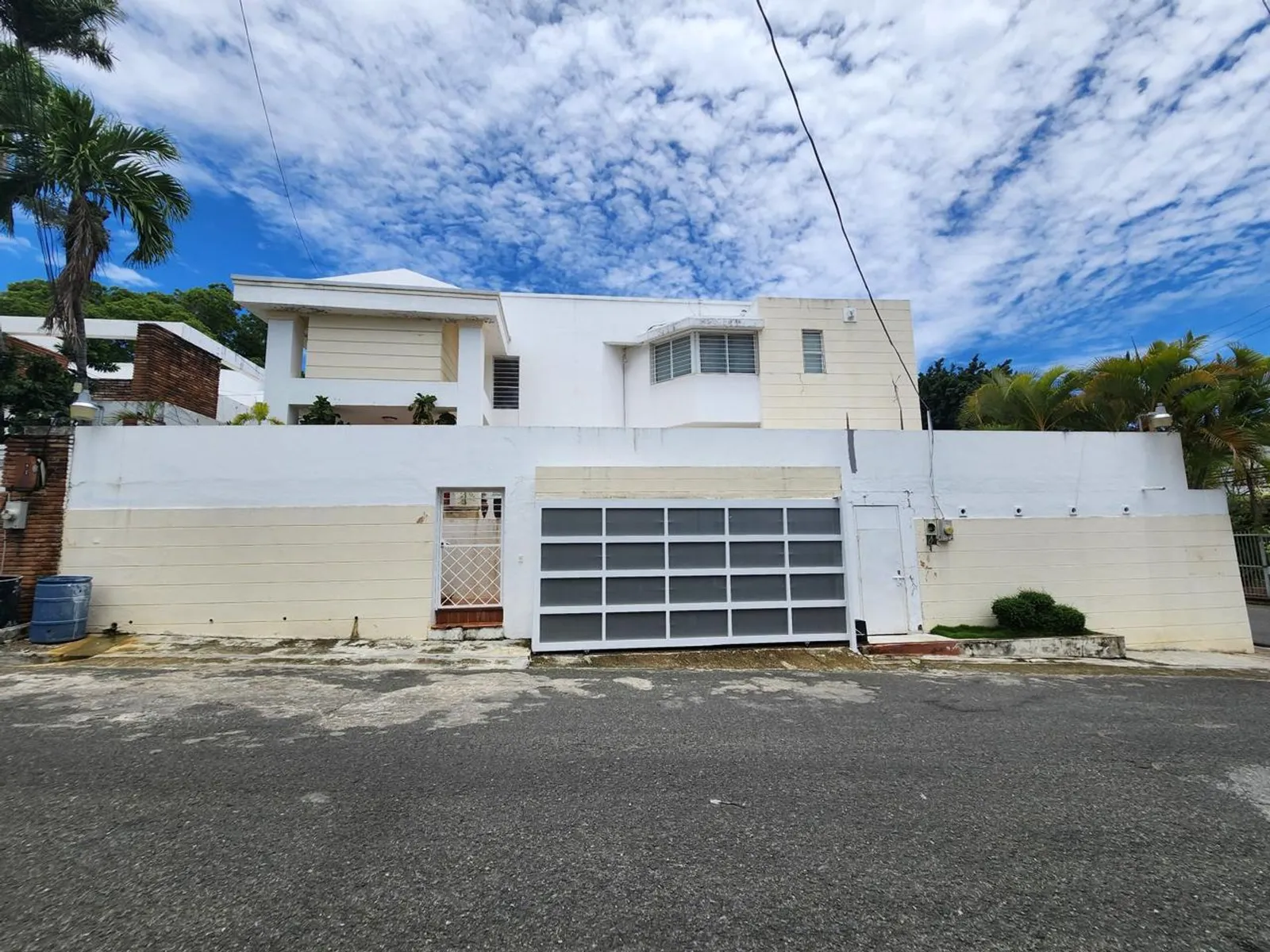 HAUS ZUM VERKAUF 3 SCHLAFZIMMER SANTO DOMINGO, Hauptfoto