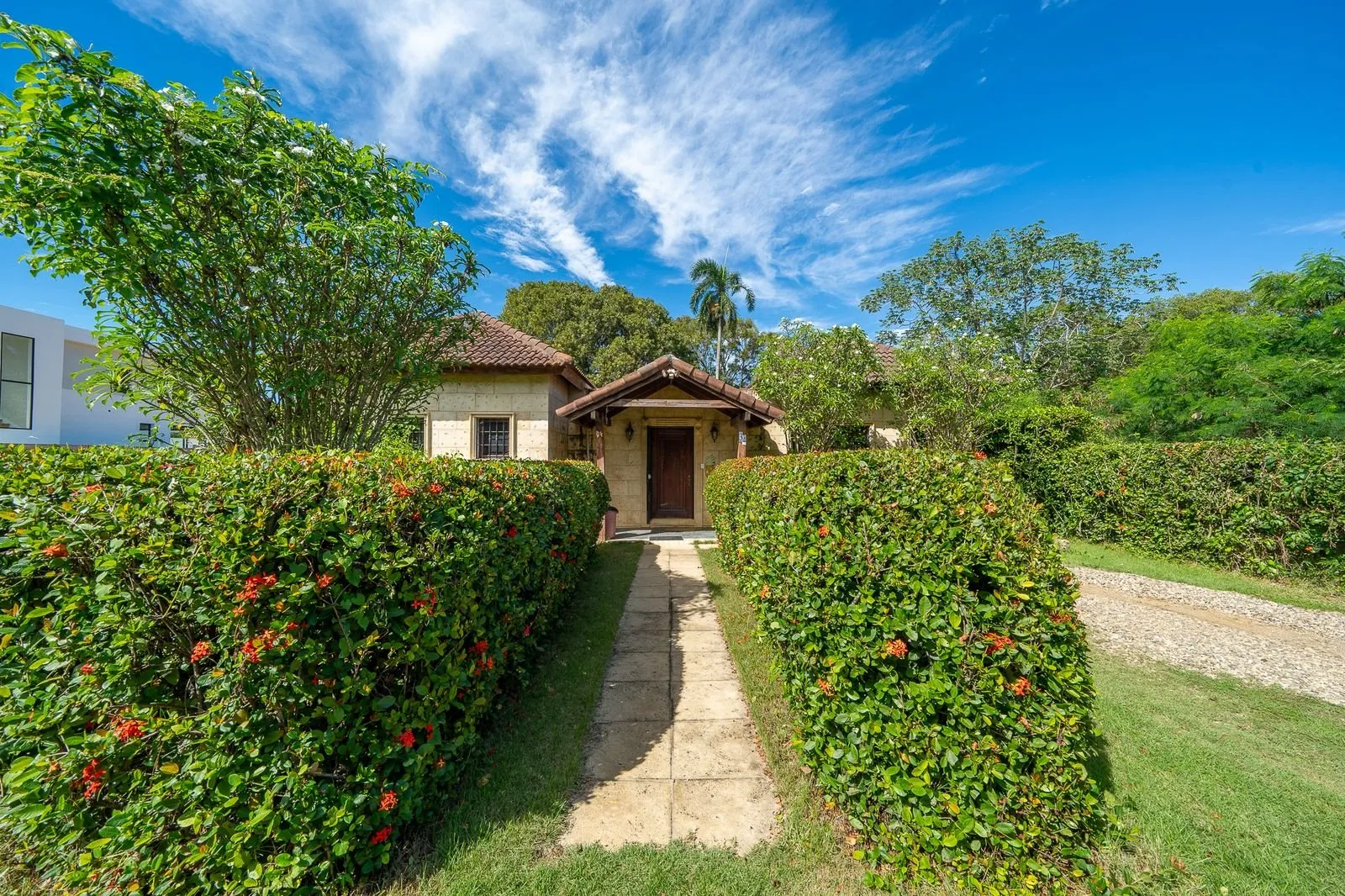 ERSCHWINGLICHES HAUS ZUM VERKAUF IN SOSÚA IN LA MULATA – 2 SCHLAFZIMMER MIT PRIVATEM POOL, Foto 5