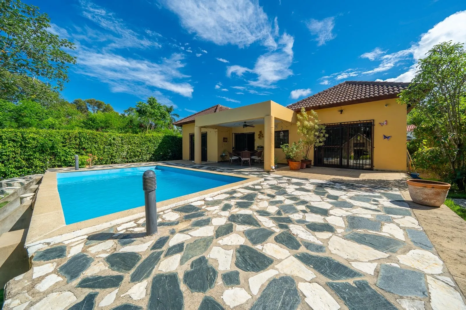 ERSCHWINGLICHES HAUS ZUM VERKAUF IN SOSÚA IN LA MULATA – 2 SCHLAFZIMMER MIT PRIVATEM POOL, Foto 8