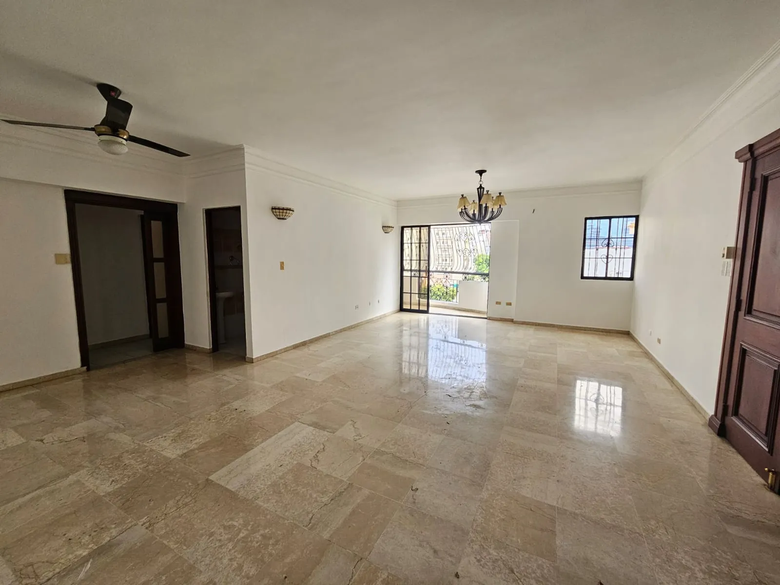 APARTMENT FOR SALE ON THE 5TH LEVEL IN ENSANCHE NACO, photo 9