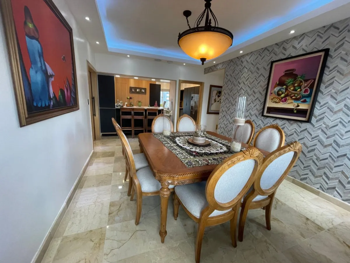 Apartamento en Ensanche Serralles, 250m², foto 3