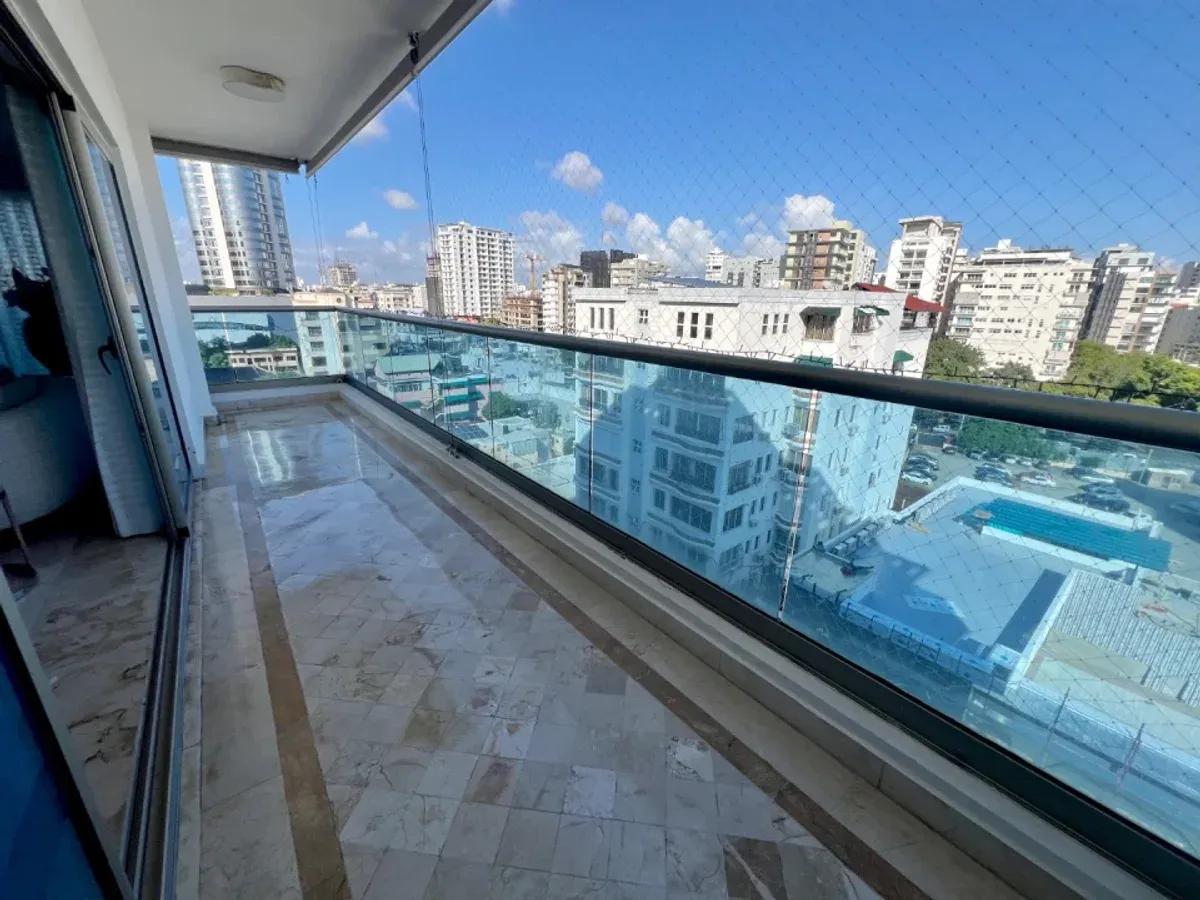 3 Bedroom Apartment and 3 Parking Spaces in Naco, photo 4