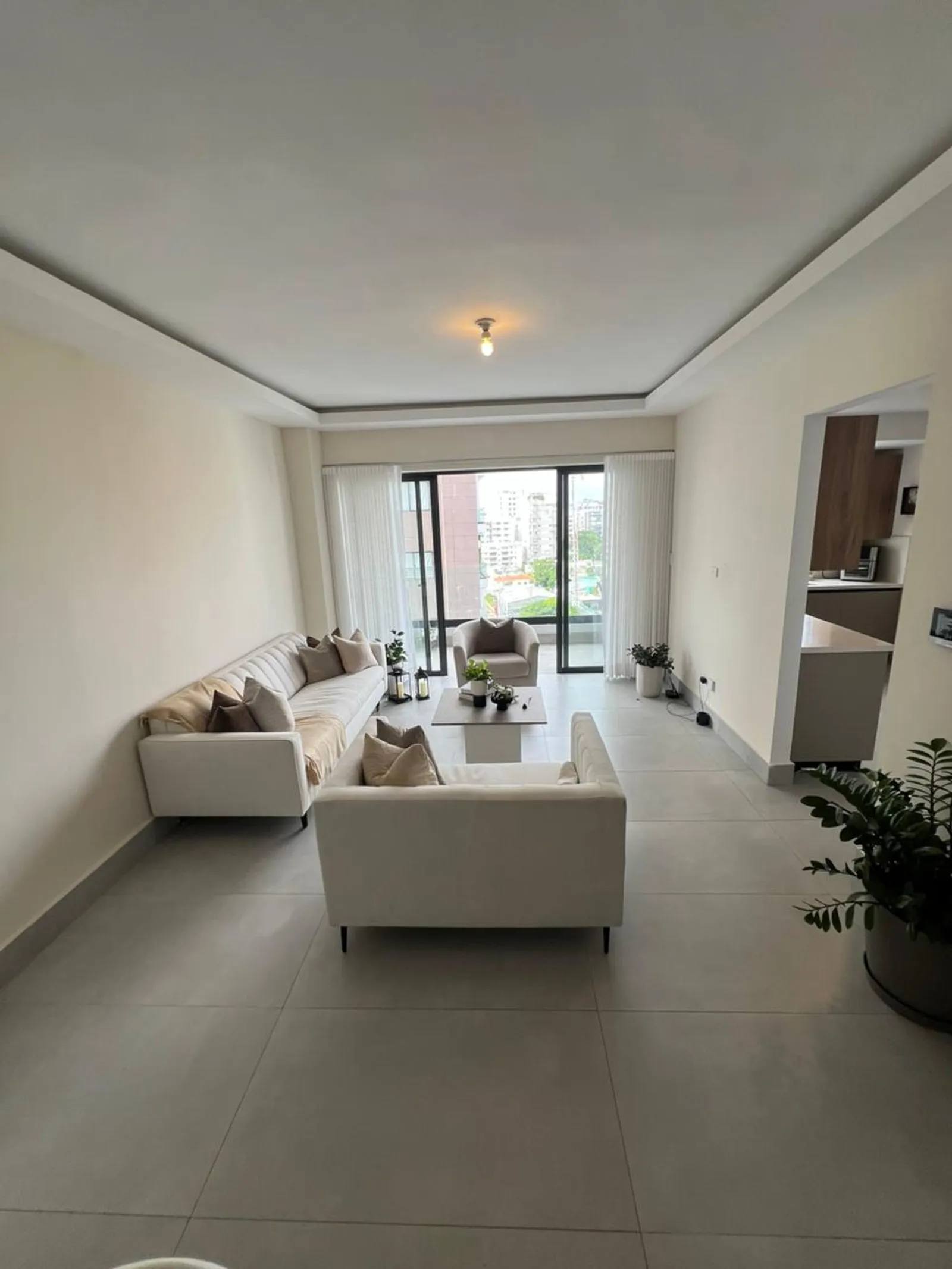 Apartment for Sale in Evaristo Morales, photo 2