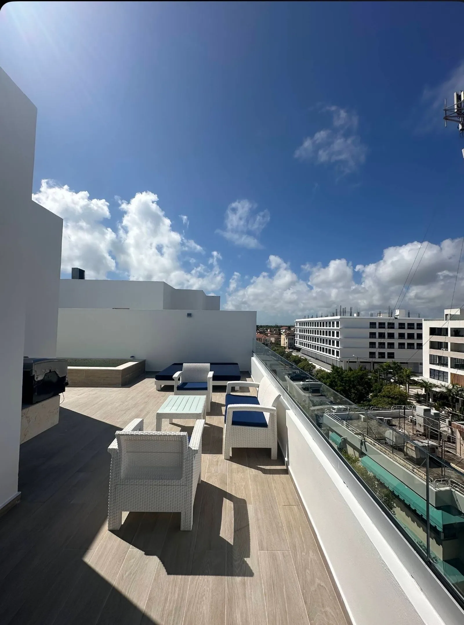 Penthouses steps from the beach with private pool, main photo
