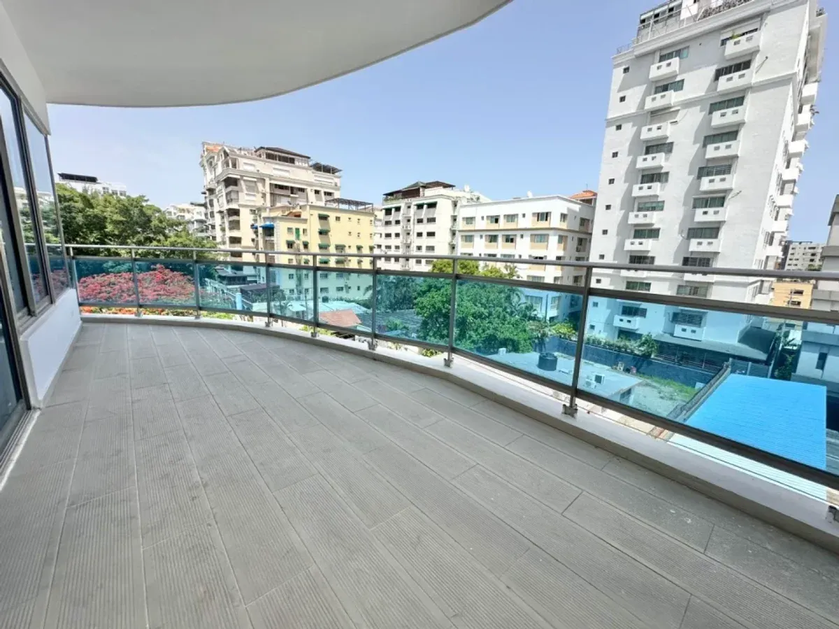 Apartment in Renacimiento, Santo Domingo, Hauptfoto