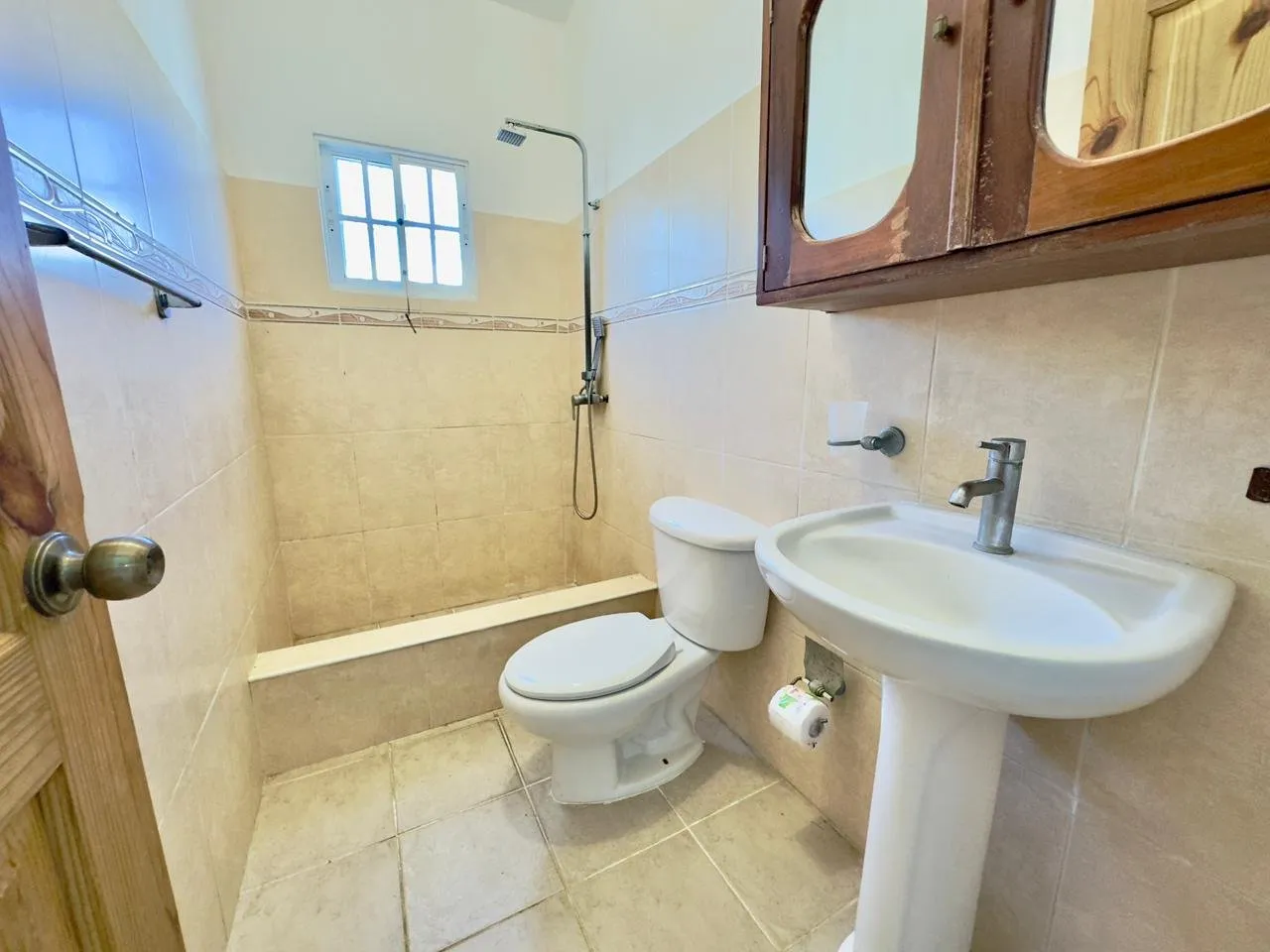 Wunderschönes 2-Schlafzimmer-Haus zum Verkauf in Sosúa – In der Nähe des La Sirena Marktes, Foto 6