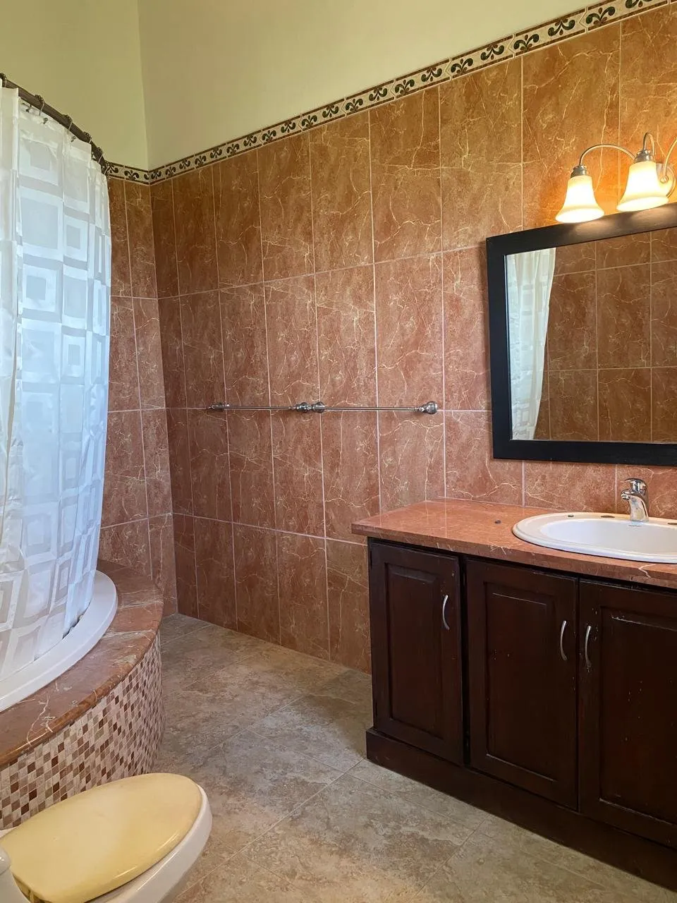 Super Spacious House, The Palms, photo 13