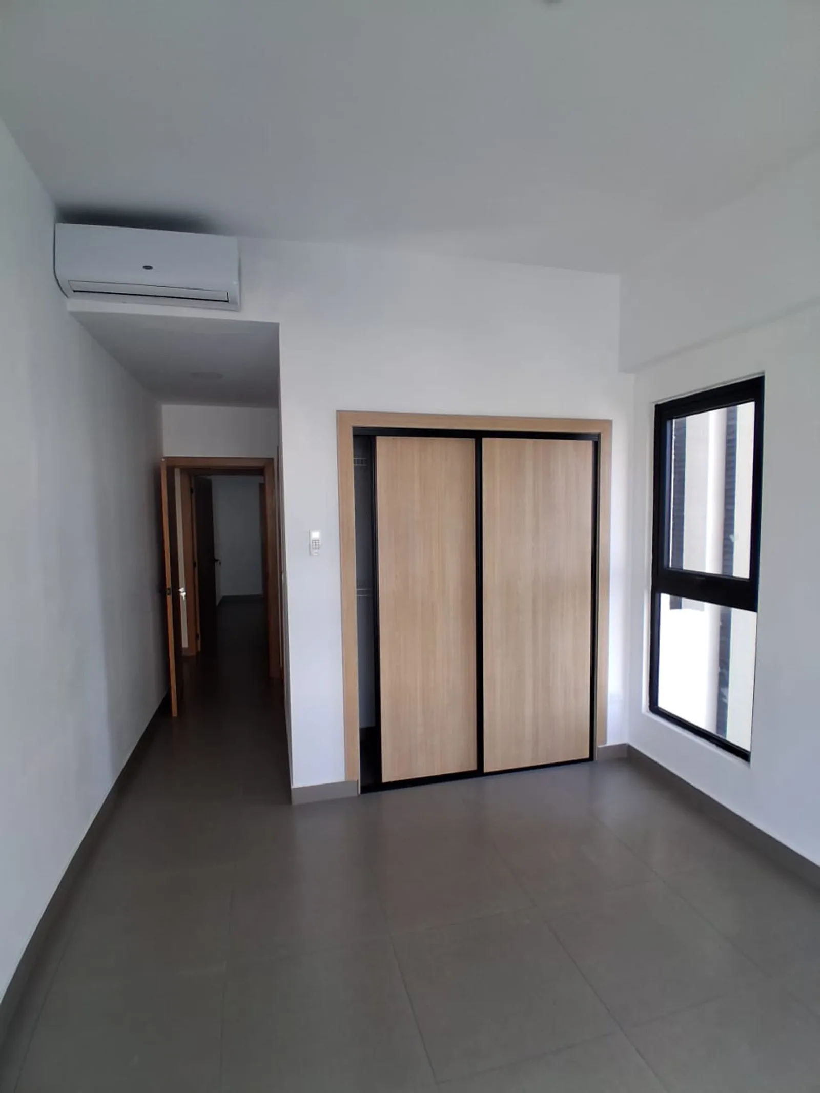 2 BR Apartment, Appliances Included and Park View, photo 10
