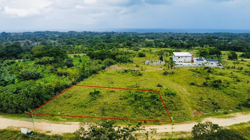 Grundstück mit Meeresaussicht zum Verkauf in Lomas Mironas, Sosúa, USD$ 115,110