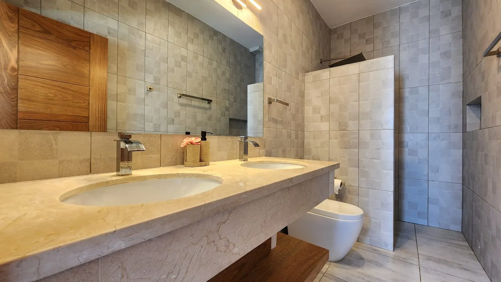 3-Bedroom Villa for Sale in Sosúa Ocean Village, photo 12