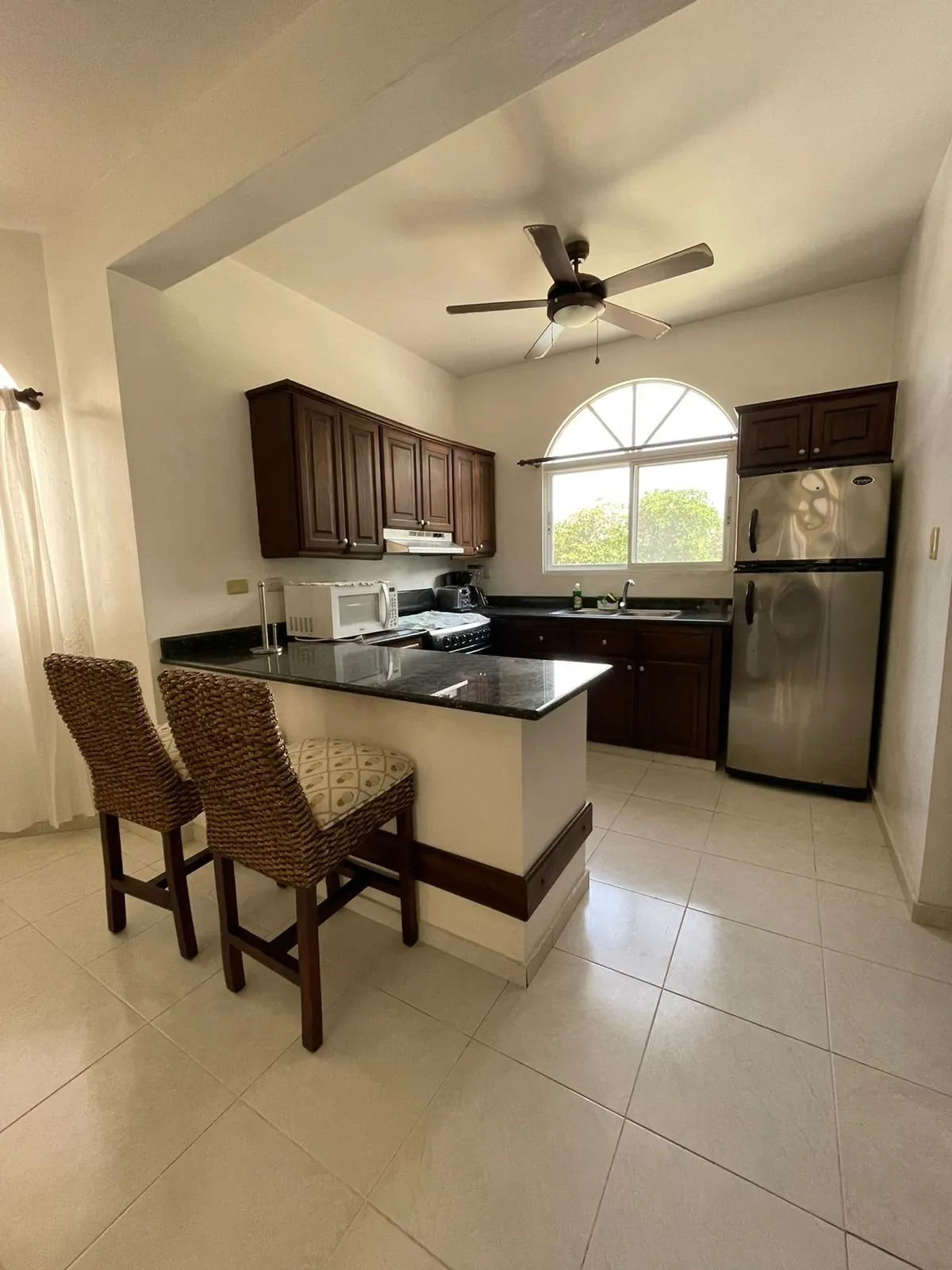 Apartment – 1 Step to the Beach, photo 6