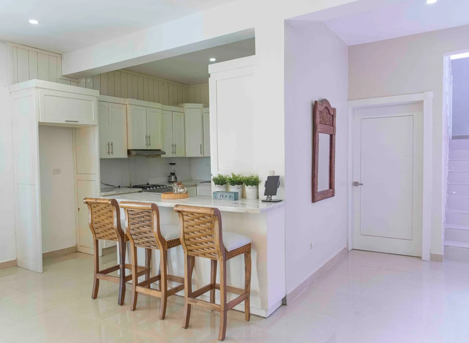 MAISON MODERNE À DEUX NIVEAUX DANS PROJET PRIVÉ – PUERTO PLATA, photo 2