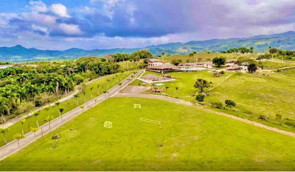 Exquisite Grundstücke in Camú, Puerto Plata – Natur, Komfort und Wertsteigerung, Hauptfoto