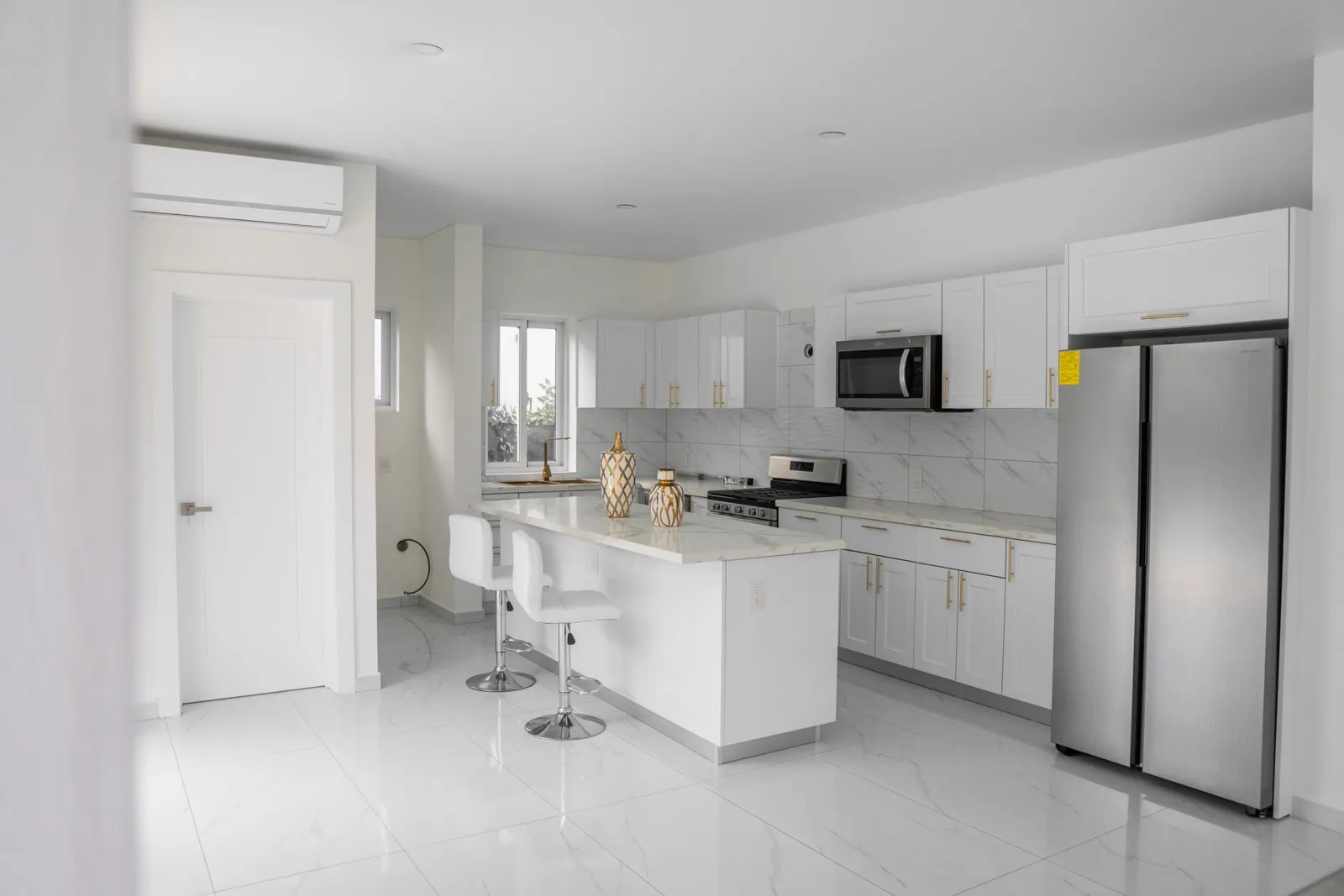 Descubre Villa Málaga: Elegancia y Confort en Perla Marina, a Pocos Pasos de la Playa, foto 5