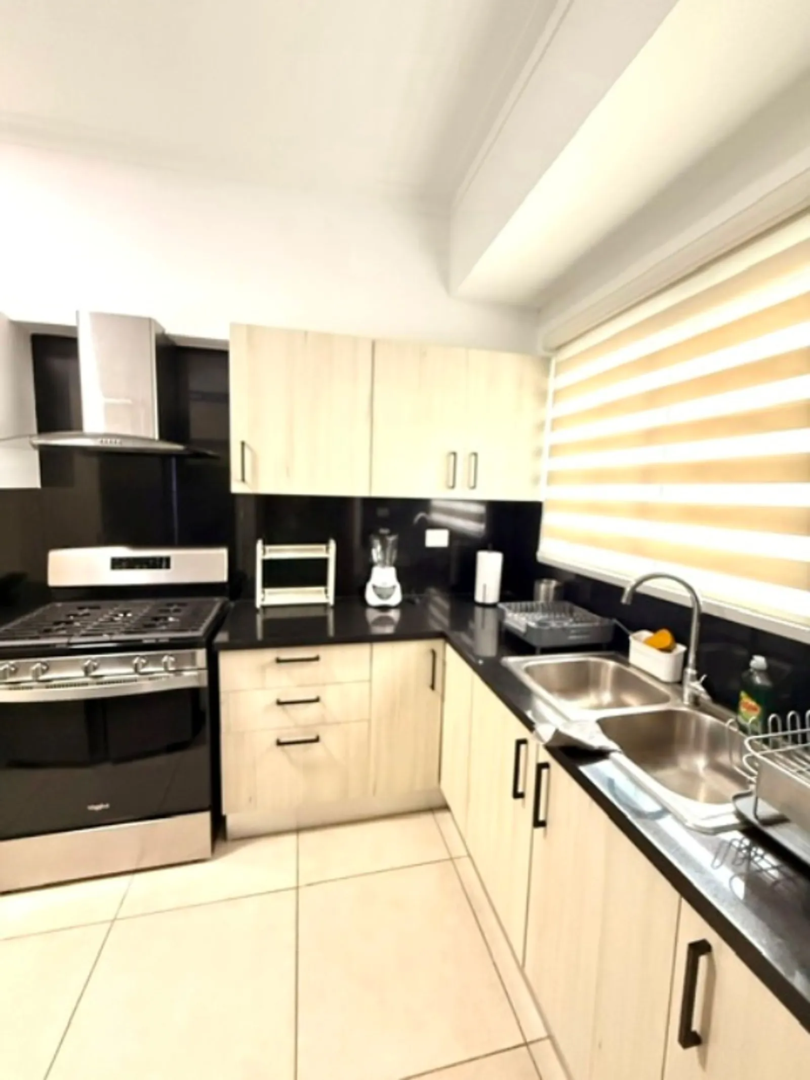 Soraida Tower, photo 4