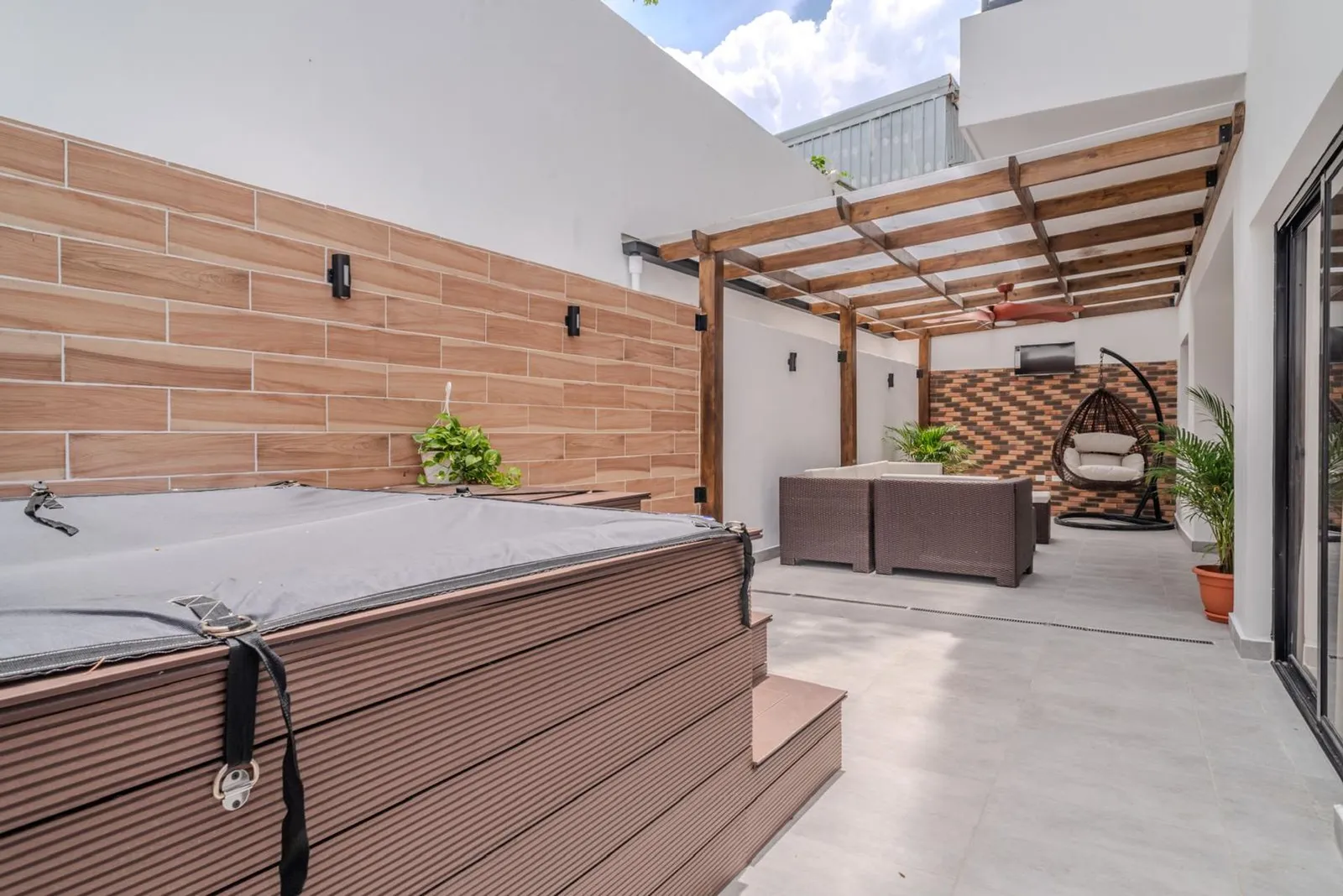 APARTMENT FOR SALE BELLA VISTA, photo 2