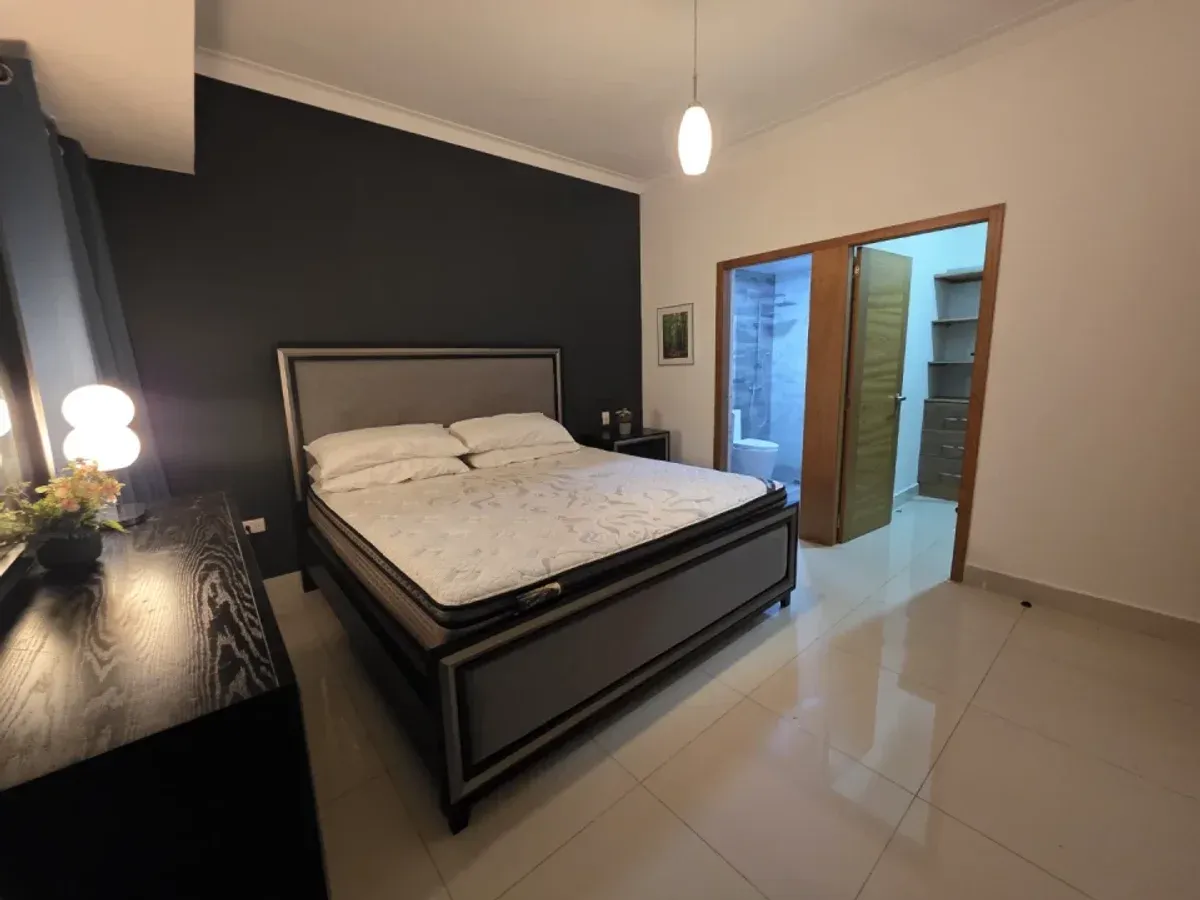 1 BEDROOM APARTMENT IN NACO, photo 6