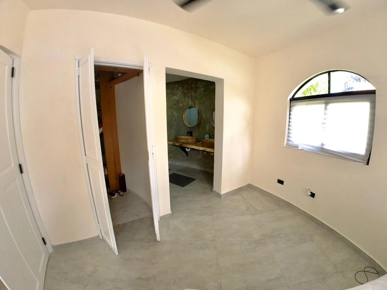 Exclusiva Villa con Amplio Terreno a 3 Minutos de la Playa en Cabarete, foto 2