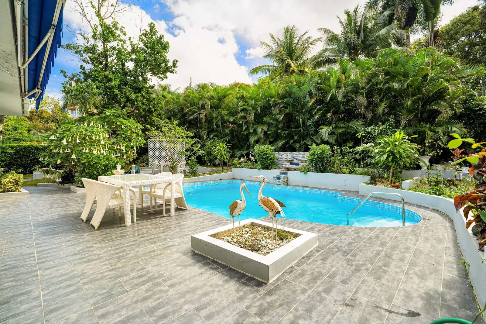 2-Bedroom Villa in La Hispaniola, photo 7