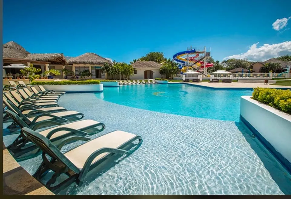 LUXUSVILLA ZUM VERKAUF IN SOSÚA, Foto 6