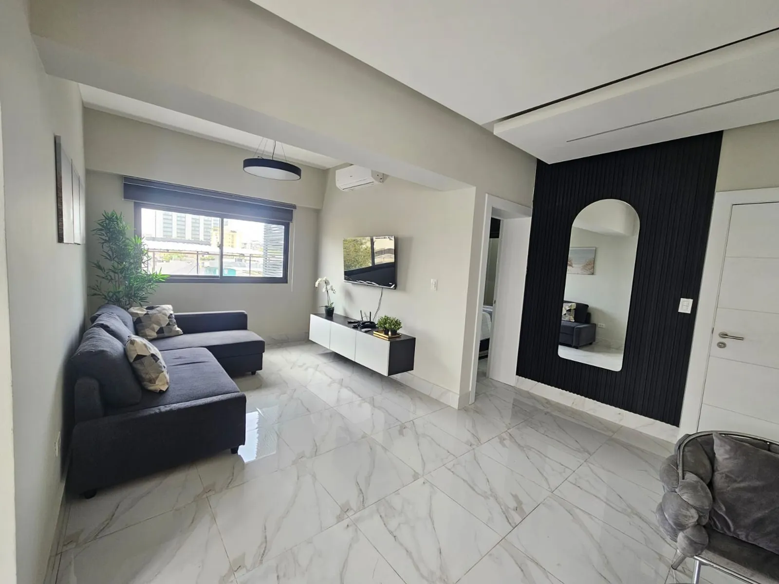 VENTA DE APARTAMENTO 4TO PISO EN ENSANCHE PIANTINI, foto 8