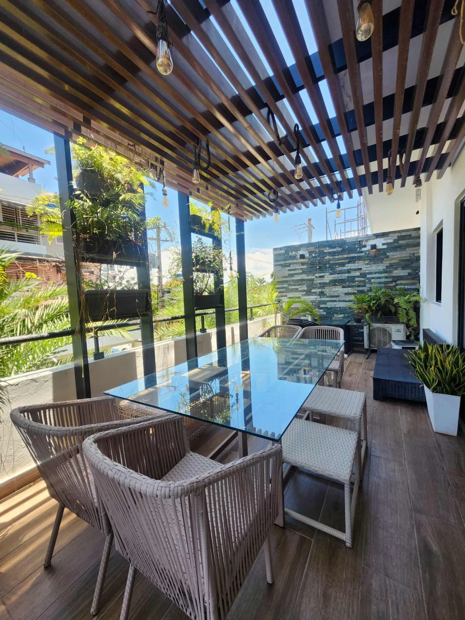 EL MILLON MODERNO 2DO PISO CON TERRAZA, foto principal