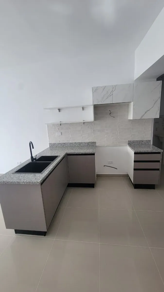 Apartment for Sale in the El Millón Sector, photo 9