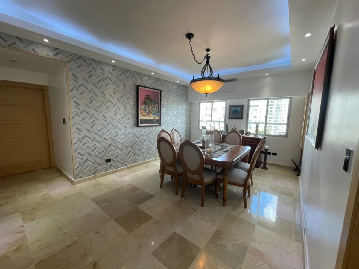 Apartamento en Ensanche Serralles, 250m², foto 4