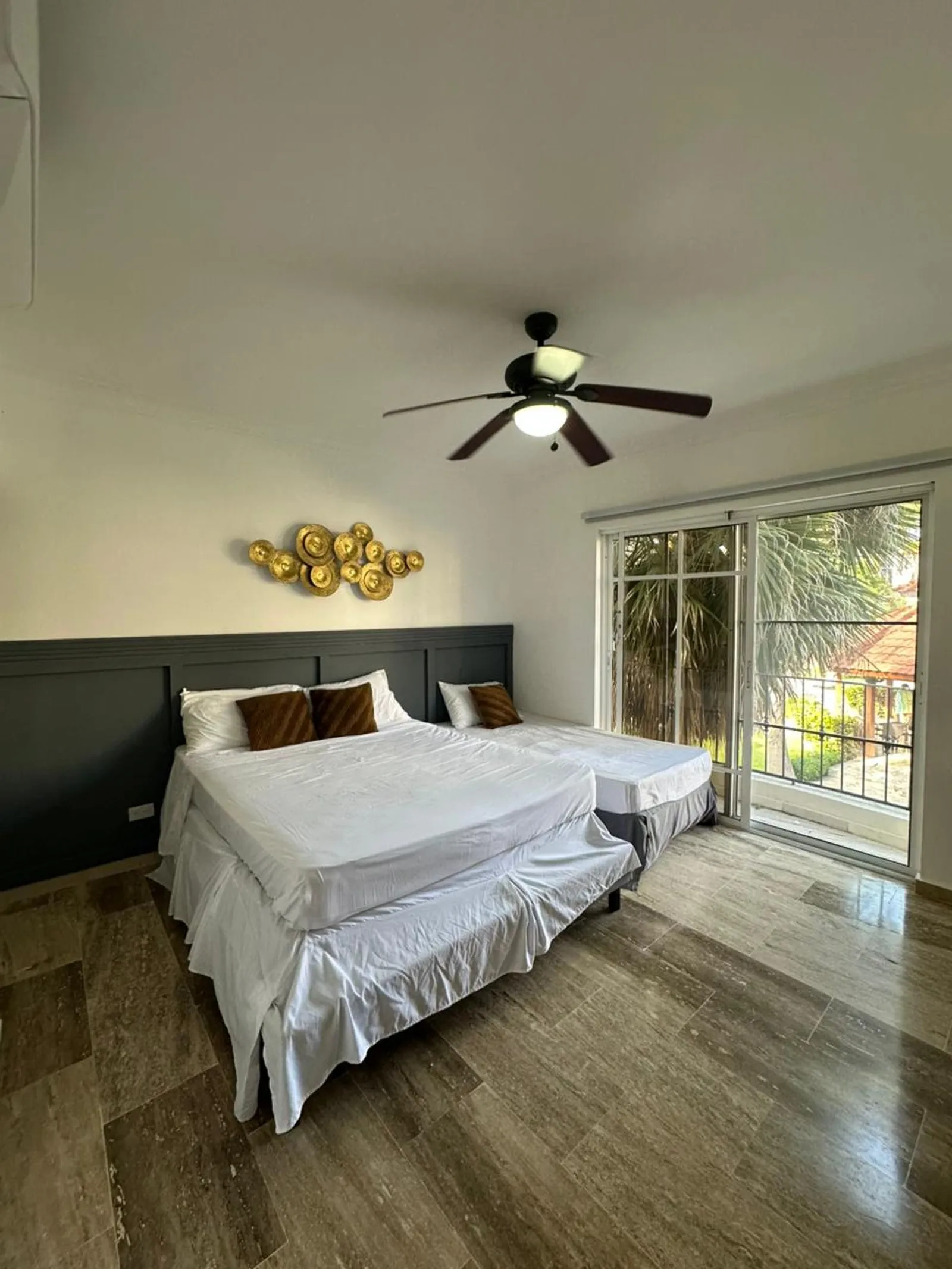 Appartement à Vendre et Louer à Carey Whitesands, photo 6