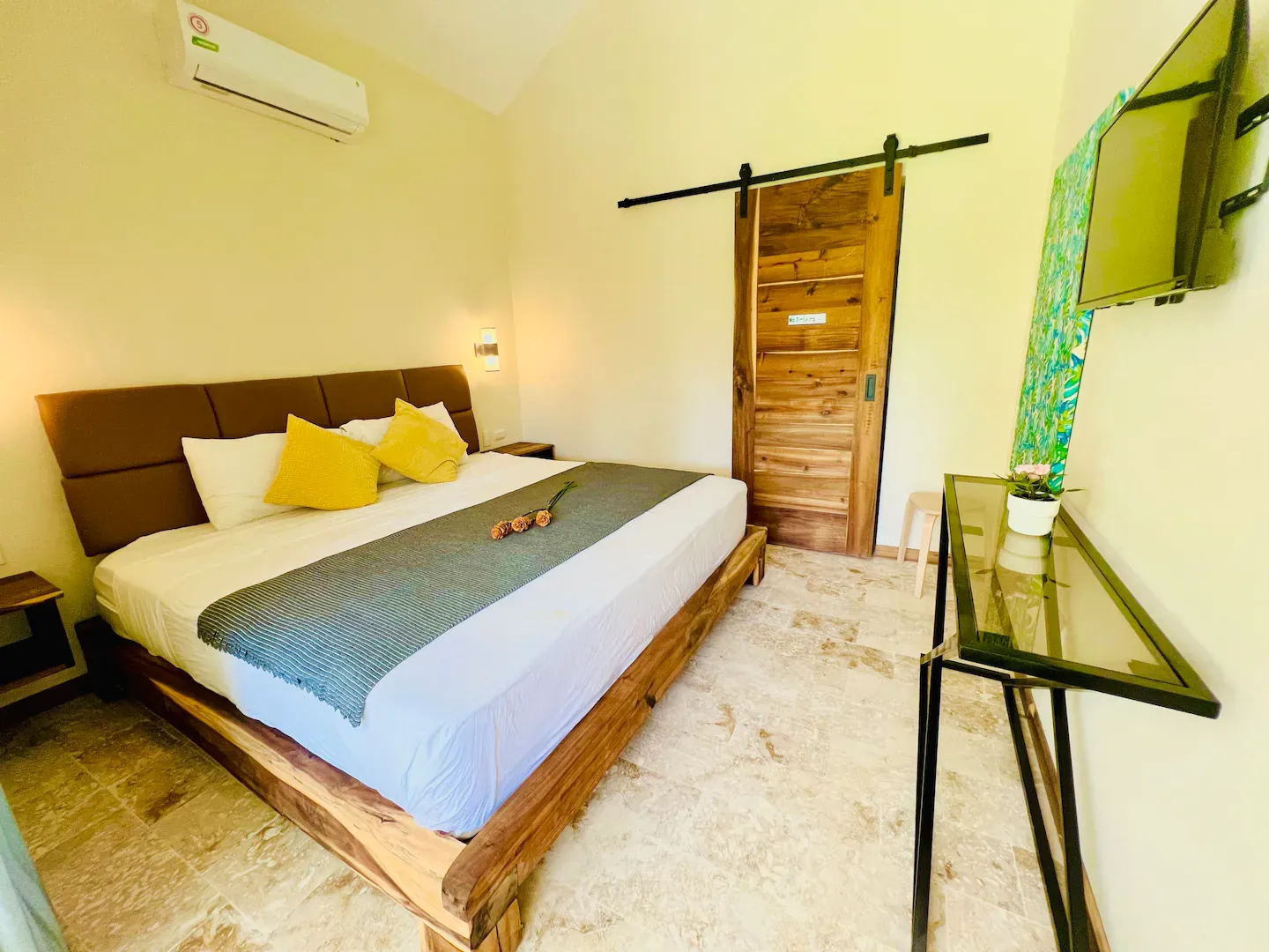 Villa de Lujo con 9 Dormitorios y Piscina Privada en Sosúa., foto 15
