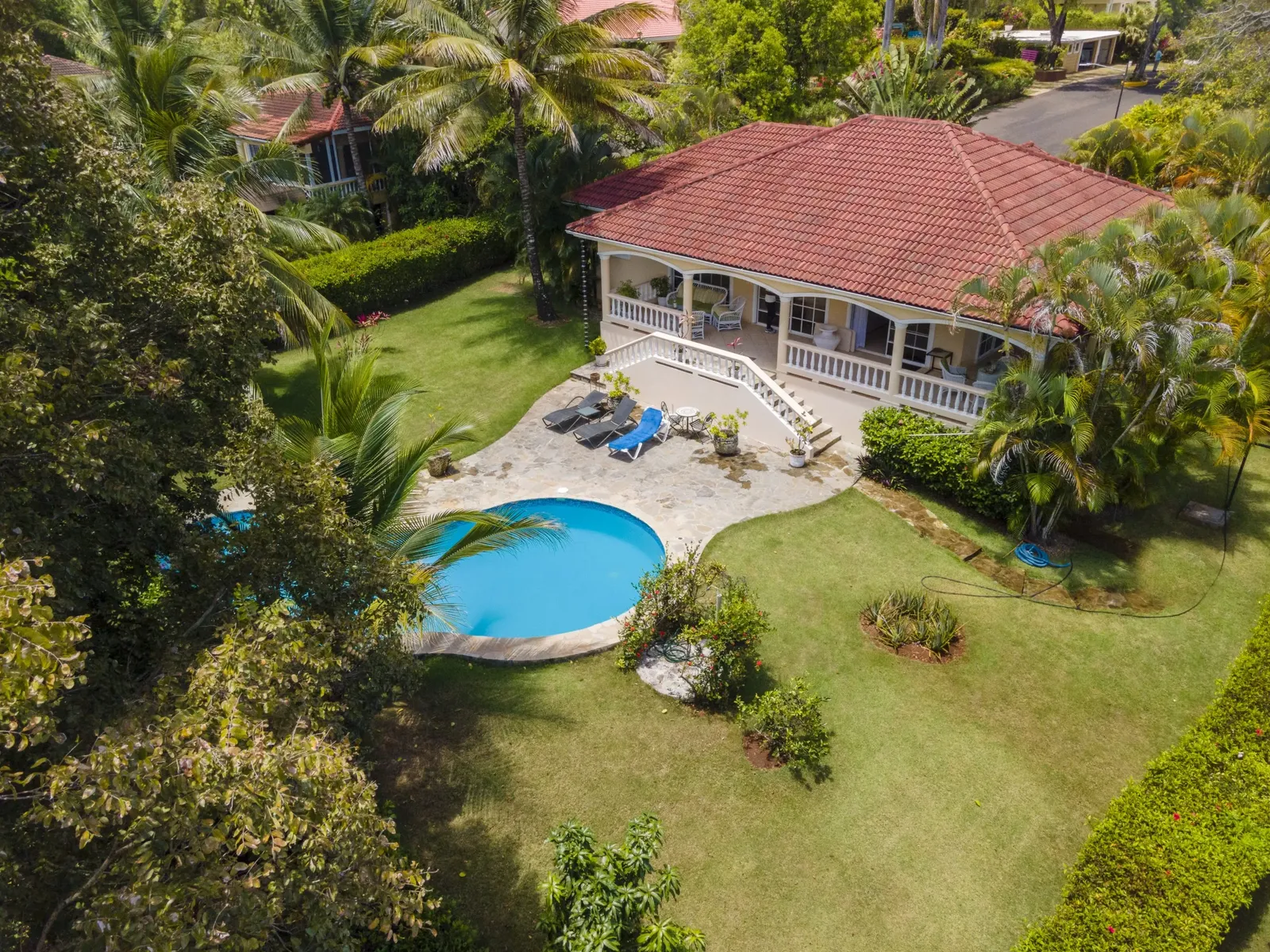 EXCLUSIVITÉ – VILLA AVEC VUE SUR LA MER DE 3 chambres, photo 2