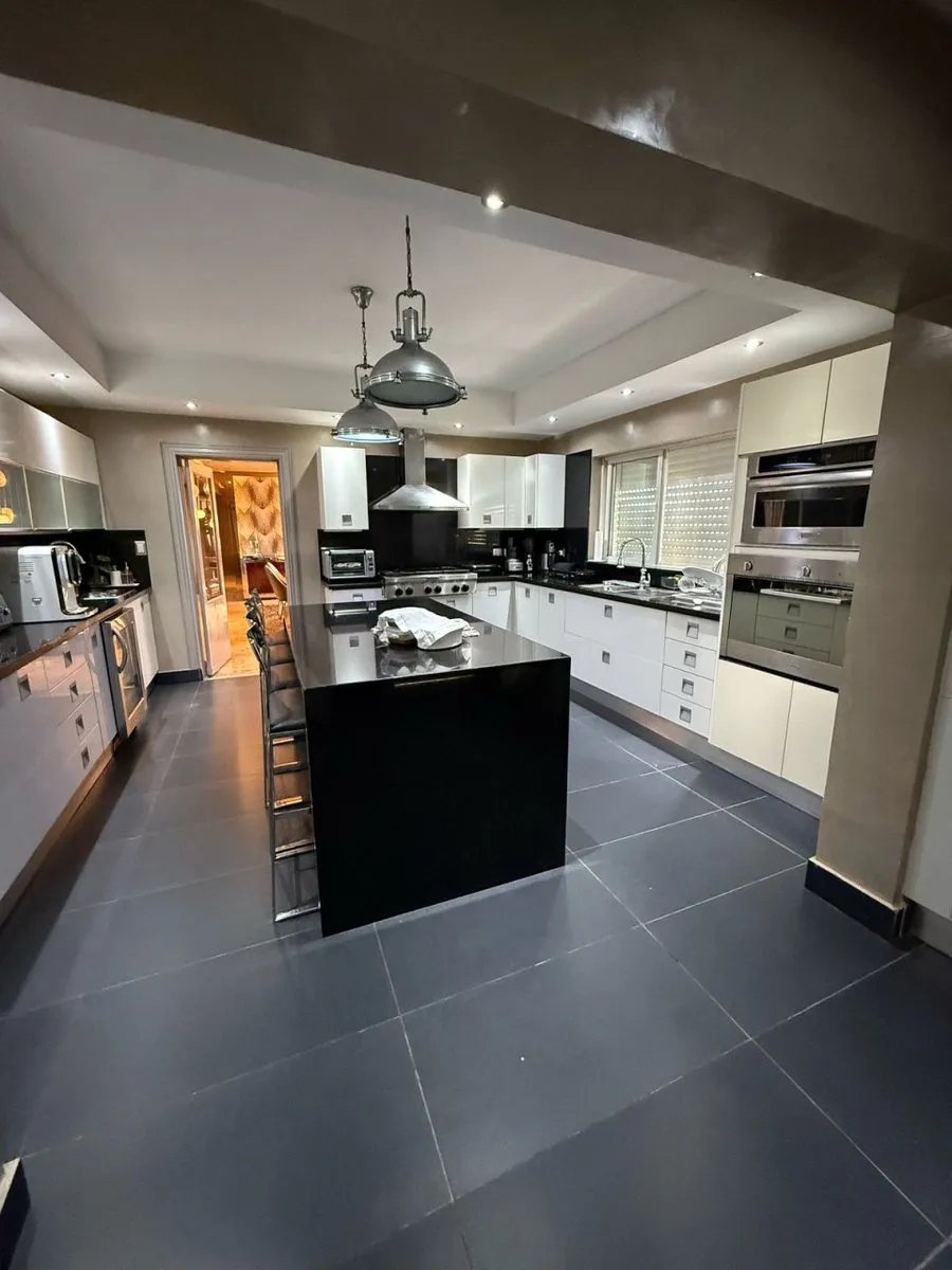 Luxuriöses und geräumiges Apartment in La Esperilla, Foto 4