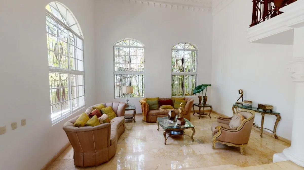 Luxury House in Los Cacicazgos, Santo Domingo, main photo