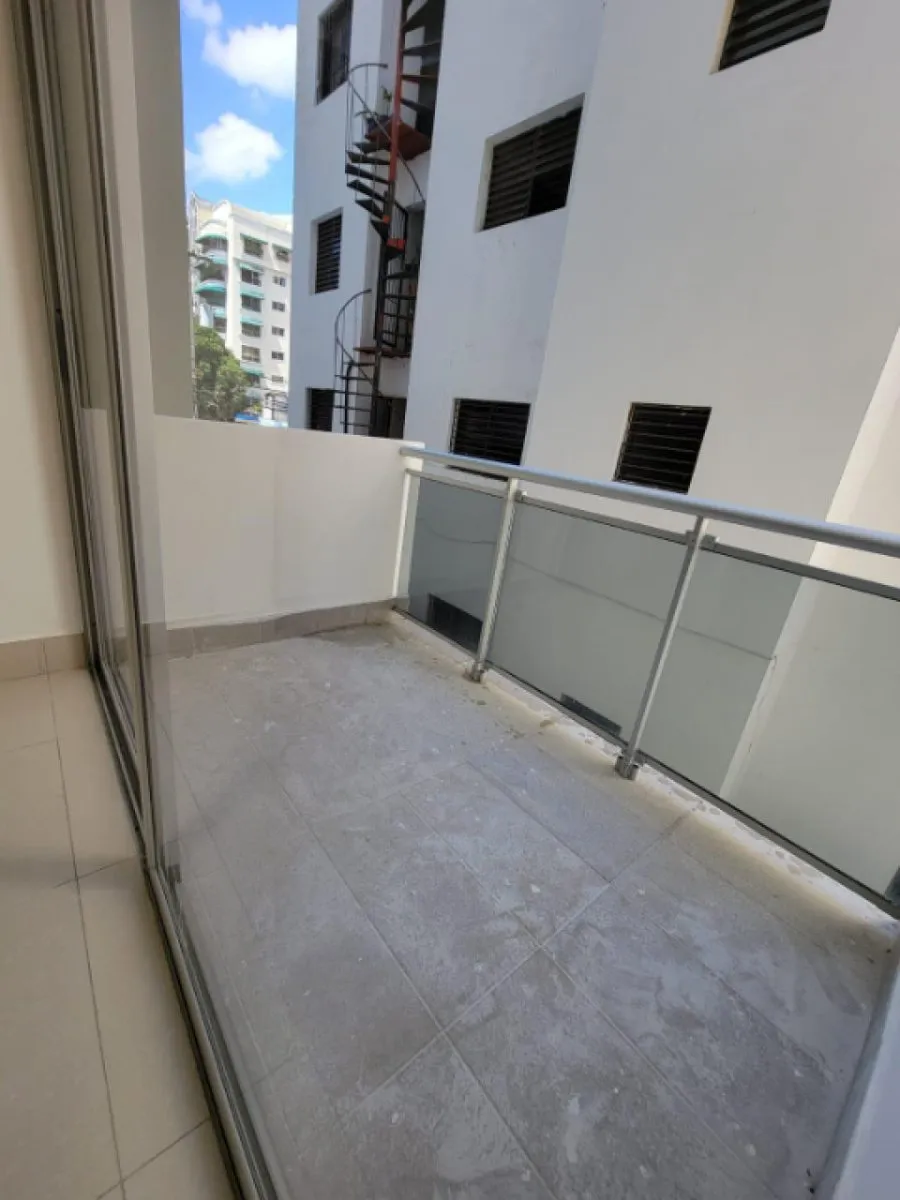 Appartamento a Evaristo Morales, Santo Domingo, foto 6