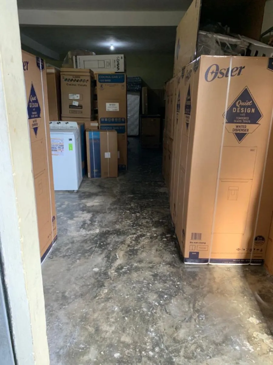 Locale Commerciale su 2 Livelli in Vendita Ottima Posizione, foto 7