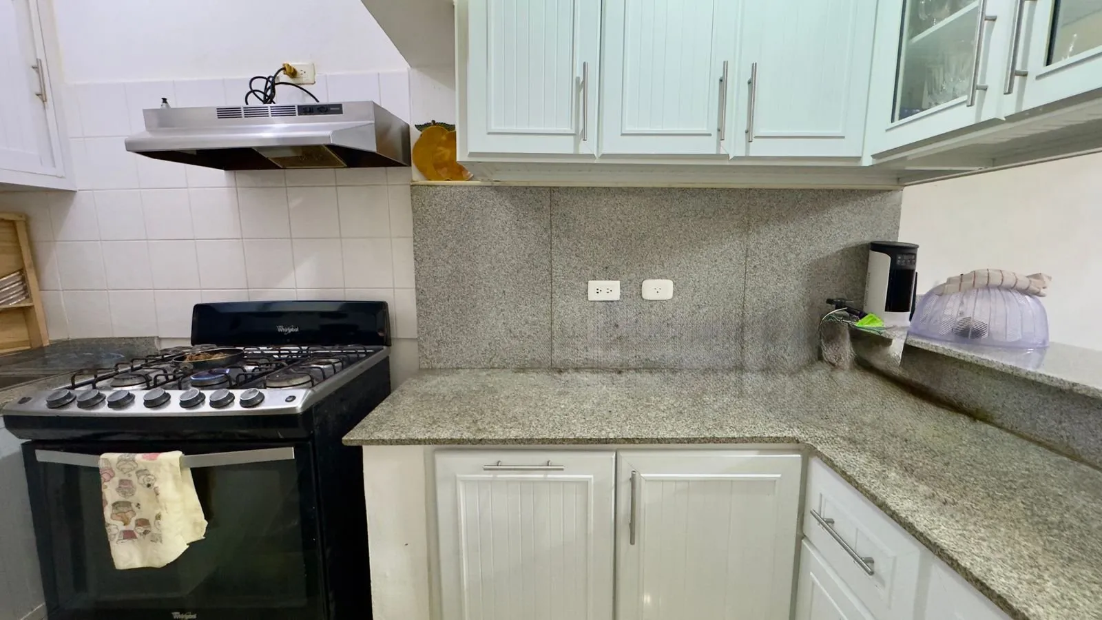 Apartment for Sale – 3 Bedrooms + Den, photo 4