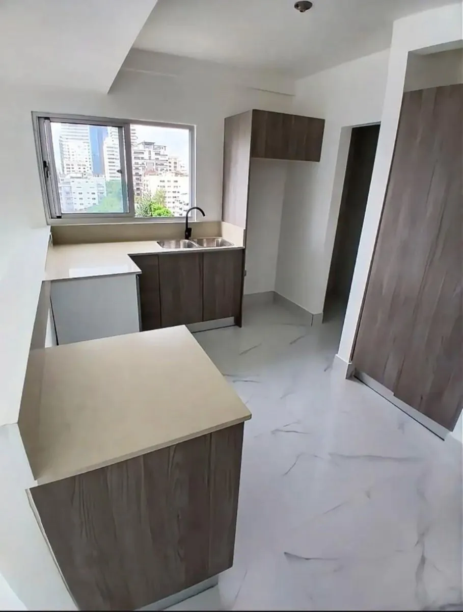 Piso alto de 2 habitaciones con vista frontal en Piantini, foto 4