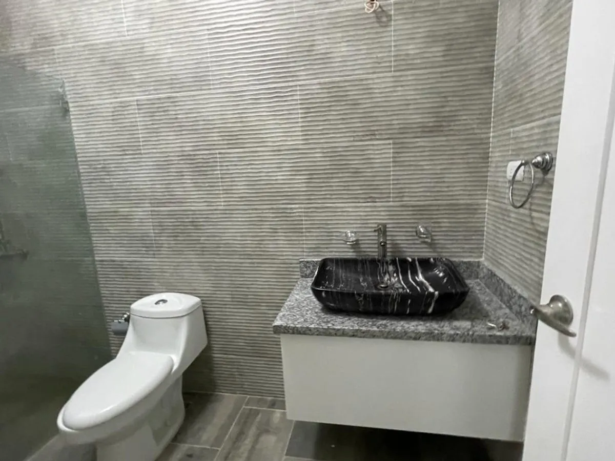 Casa en Caleta, La Romana 3 hab, piscina, foto 12