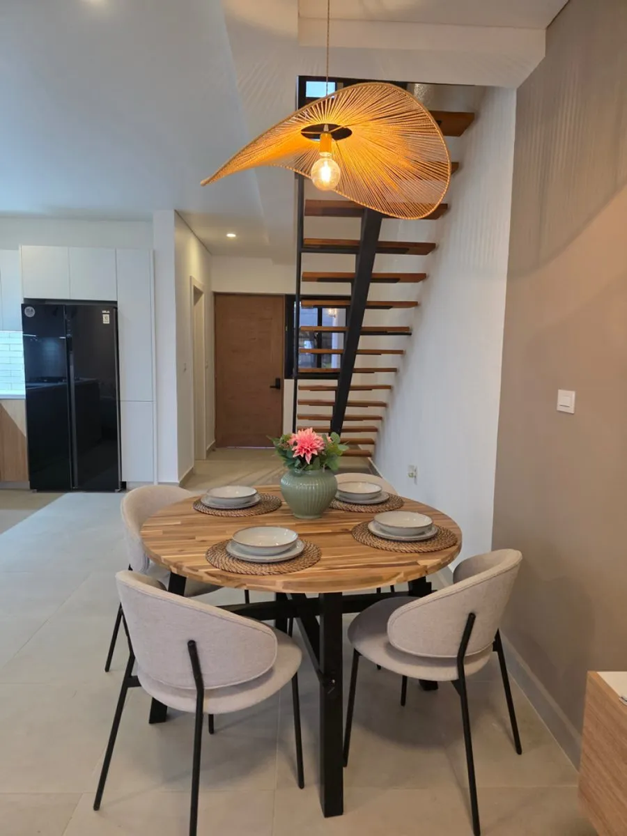 2 Schlafzimmer Townhouse | Pool + Rooftop | Playa Chiquita, Foto 12