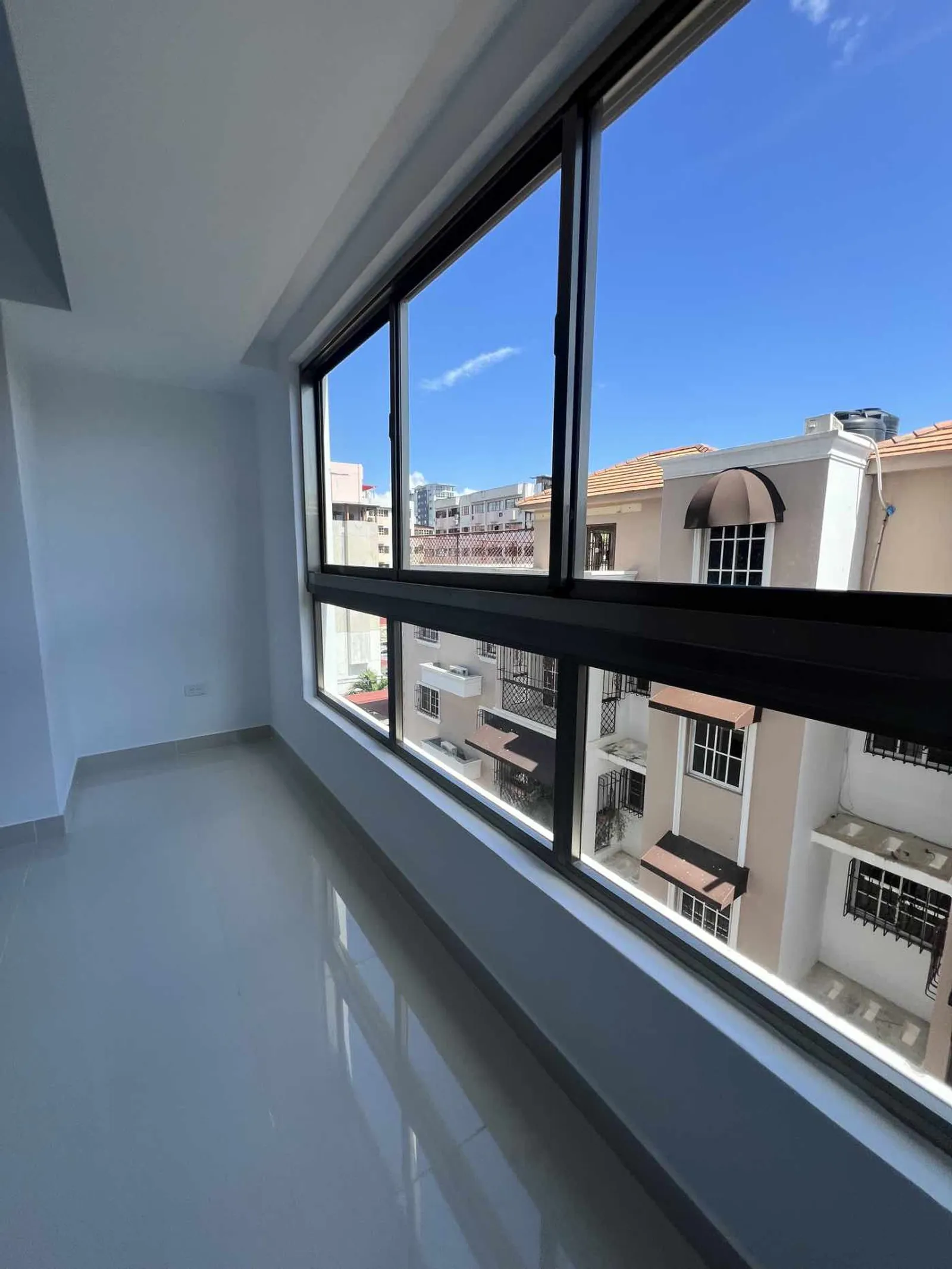 APARTMENT ZUM VERKAUF 2 SCHLAFZIMMER CALLE GASPAR POLANCO, Foto 3