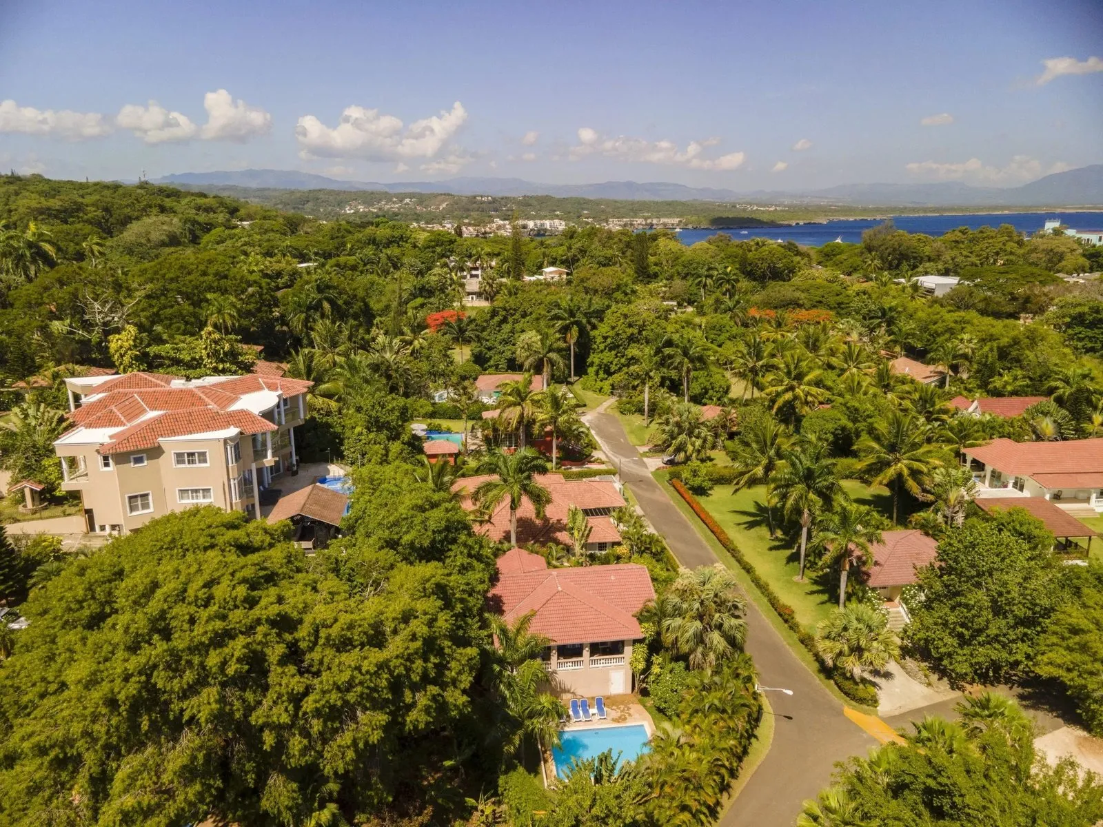 VILLA – 3HB – CON VISTA A LA PISCINA PRIVADA, foto 4