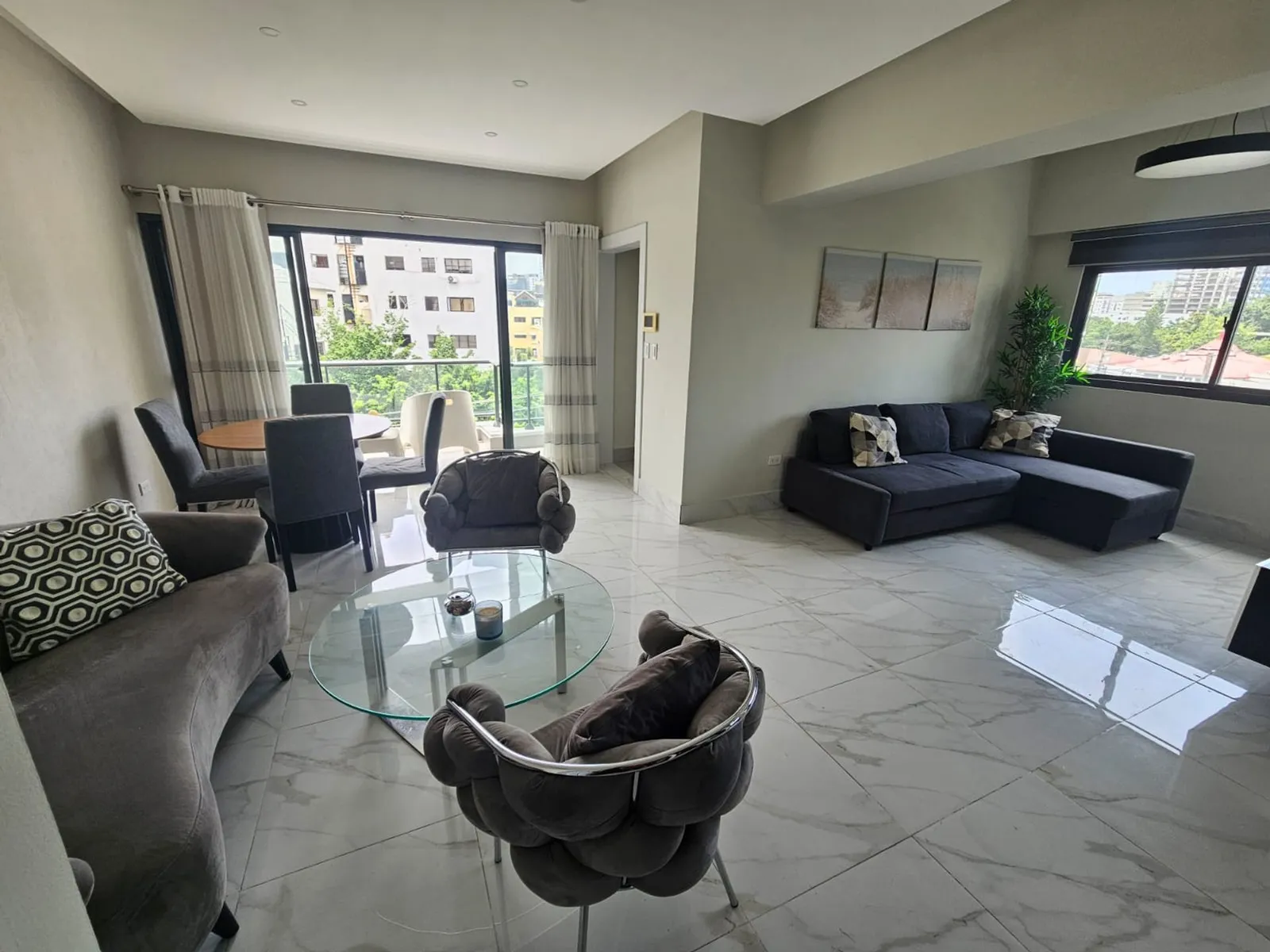 VENTA DE APARTAMENTO 4TO PISO EN ENSANCHE PIANTINI, foto 4