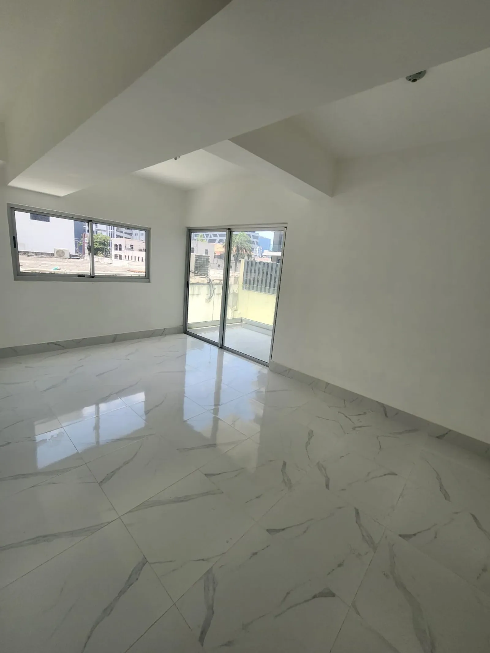 APARTAMENTO NUEVO EXCLUSIVO SECTOR PIANTINI, foto 3