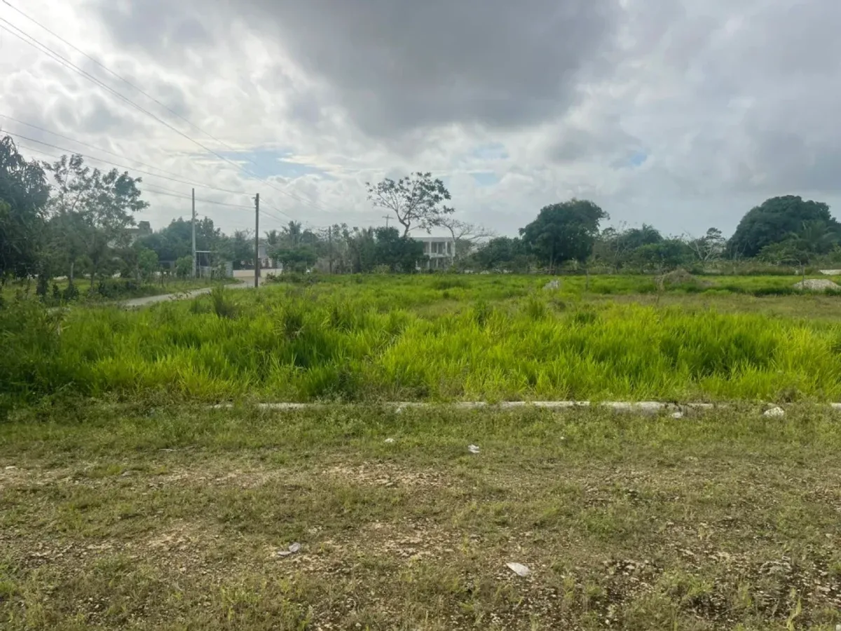 Terreno in vendita a La Otra Banda di Higüey 689 m², foto principale