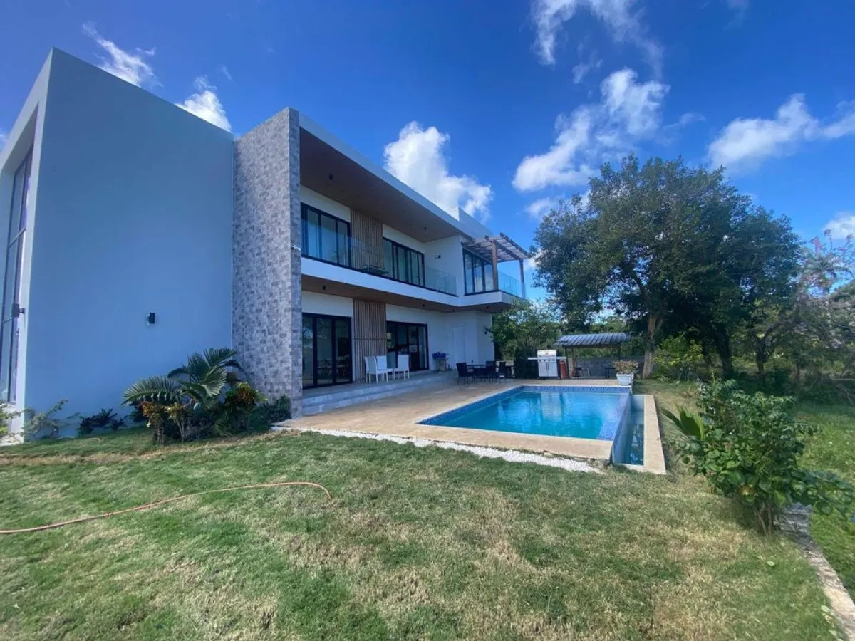 Casa en Cabrera en venta con hermosa en vista, foto 2