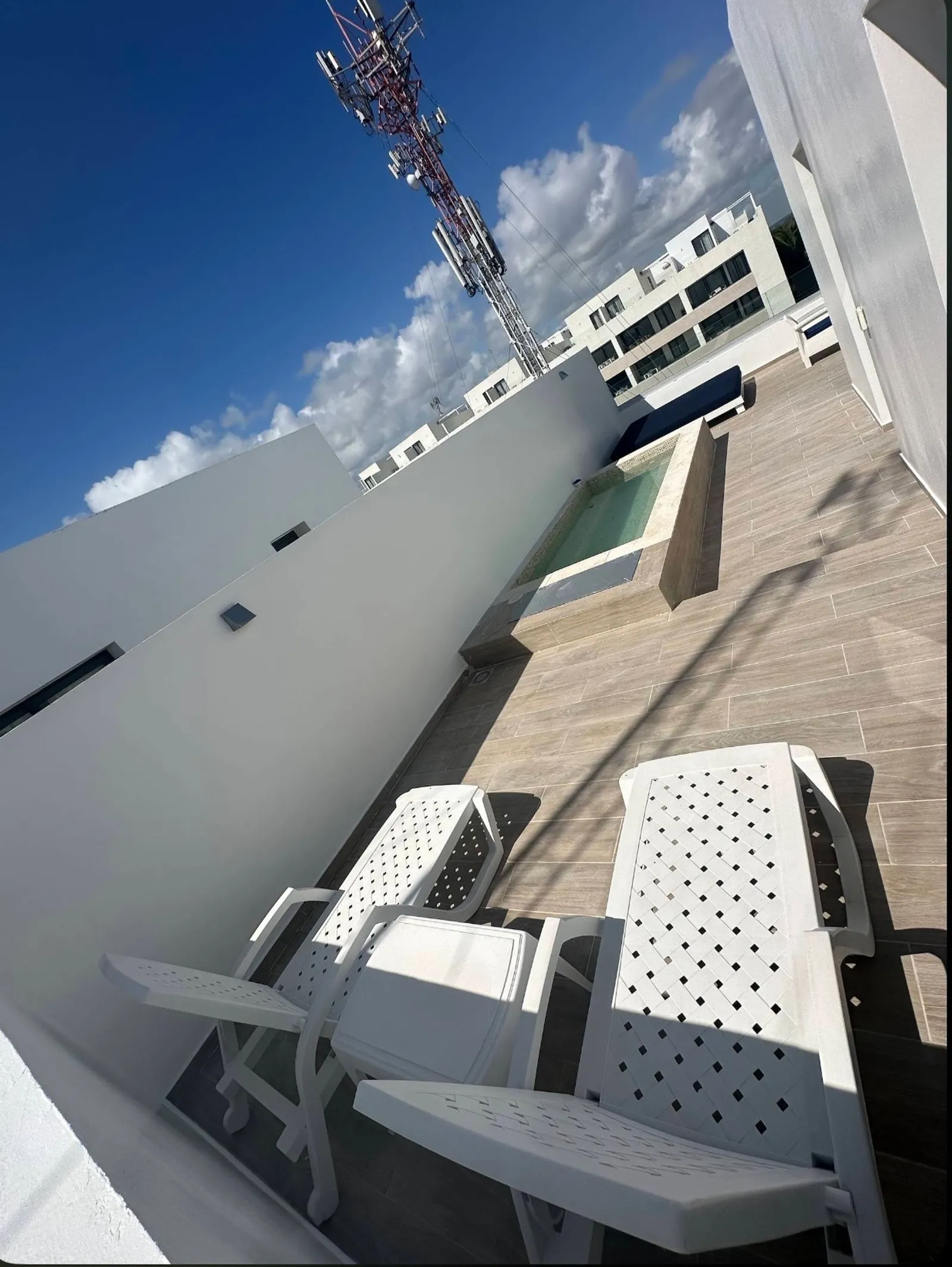 Penthouses steps from the beach with private pool, photo 2