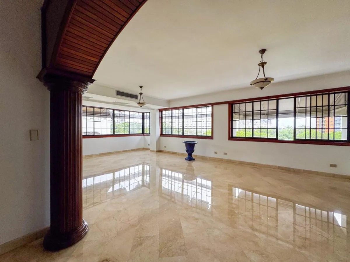 Apartamento en Los Cacicazgos, Santo Domingo, foto principal
