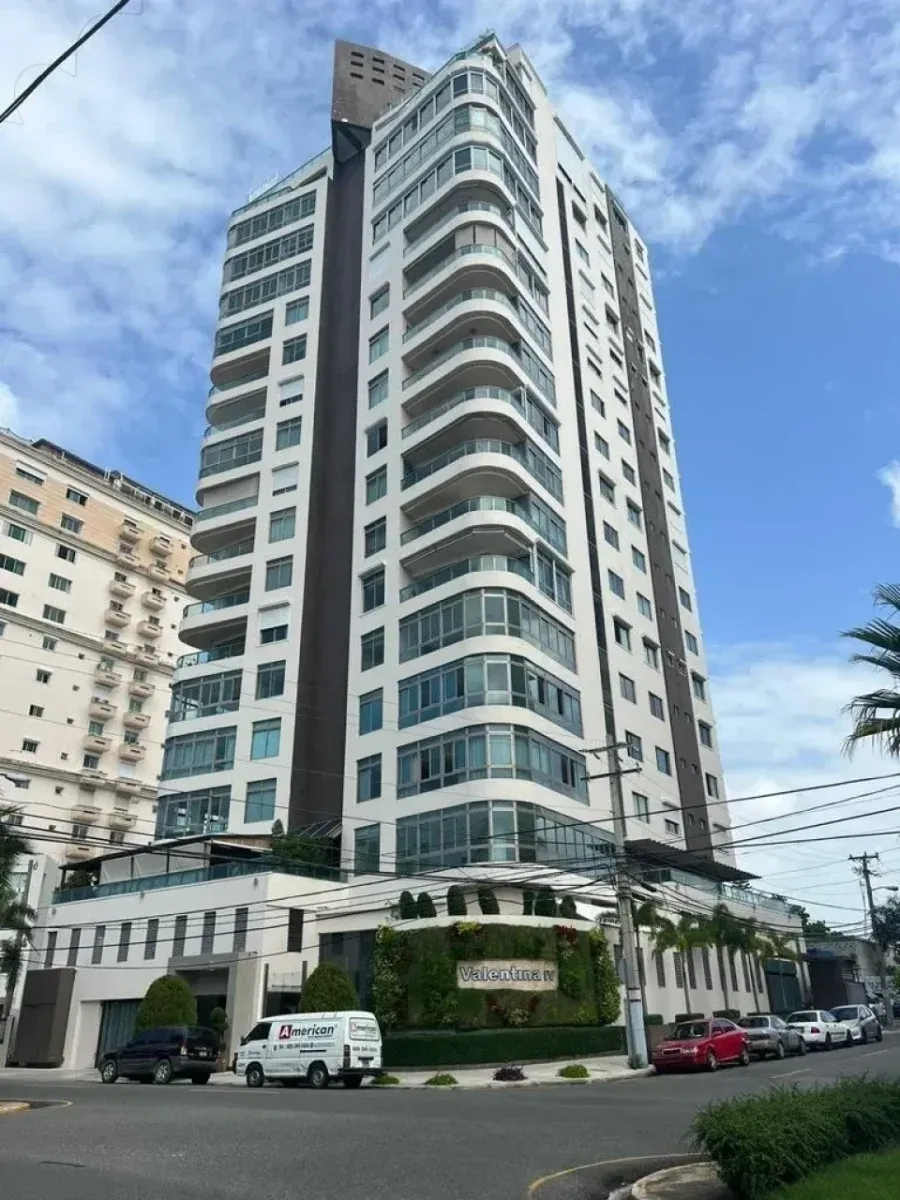 Apartment in Los Cacicazgos, Santo Domingo, main photo
