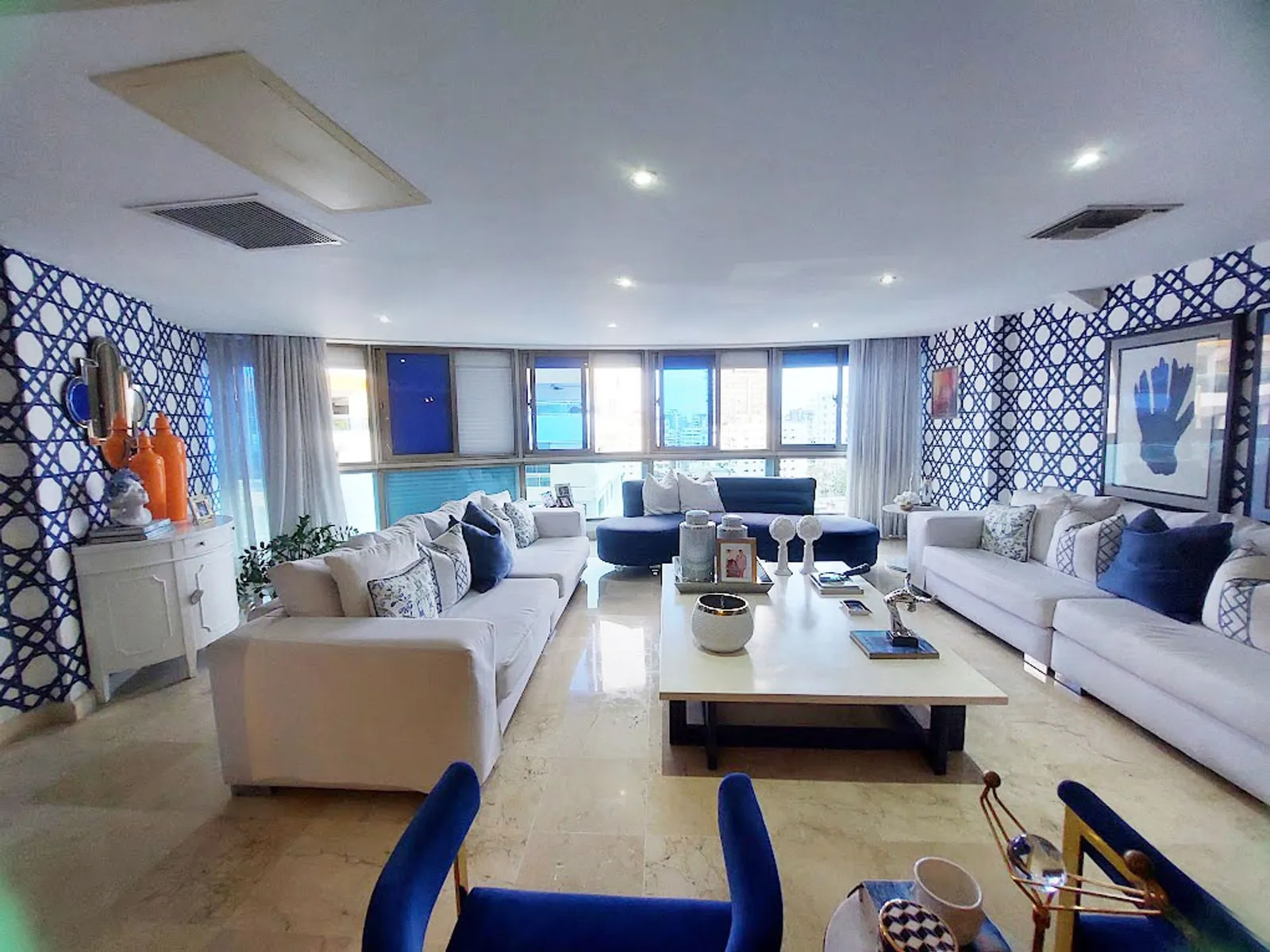 Appartement Exclusif au 11ème Étage avec 5 places de parking, photo 6